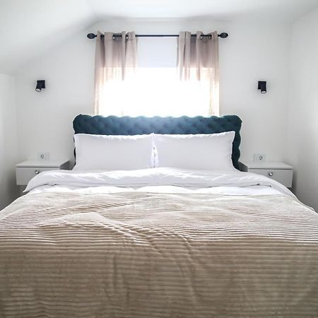 La Casa Apartments 雅戈丁那 外观 照片