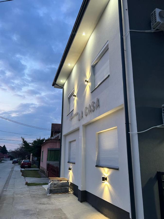 La Casa Apartments 雅戈丁那 外观 照片